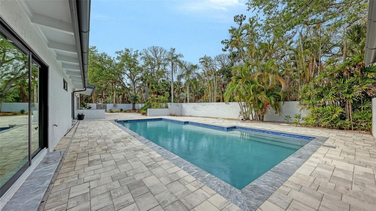 7345 Pine Needle Road, Sarasota, FL 34242 Photo