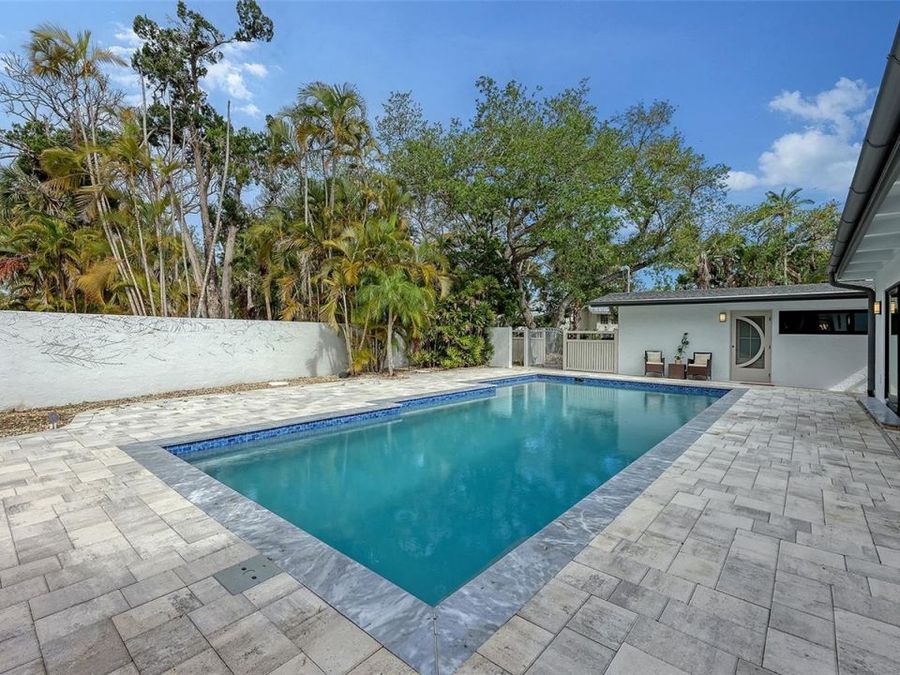 Property Image 64