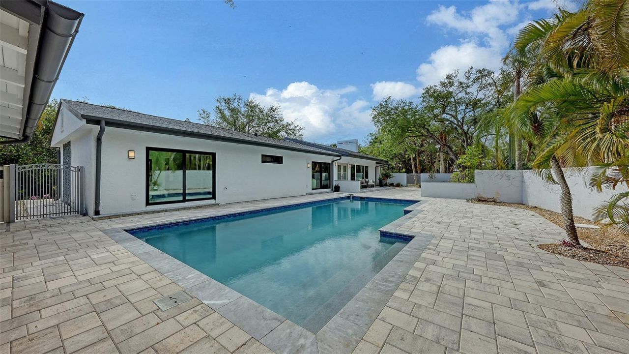 7345 Pine Needle Road, Sarasota, FL 34242 Photo