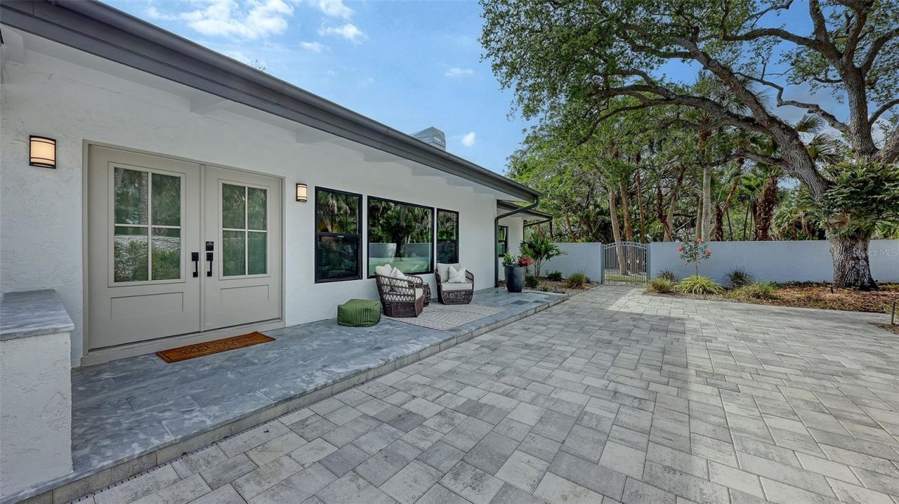 7345 Pine Needle Road, Sarasota, FL 34242 Photo