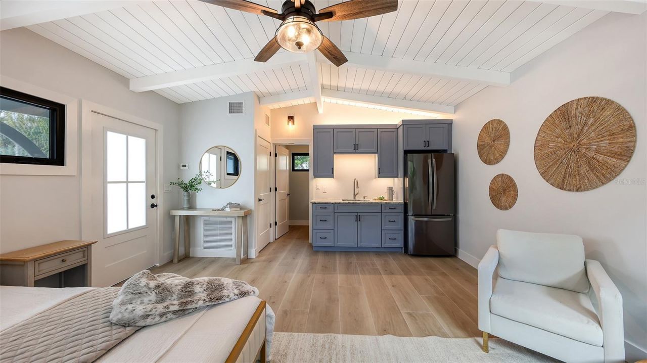7345 Pine Needle Road, Sarasota, FL 34242 Photo