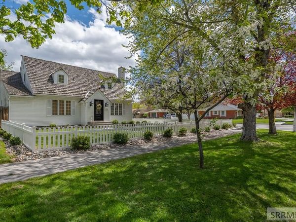 2095 S Boulevard, IDAHO FALLS, ID 83404