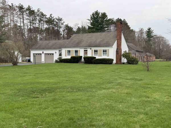 144 Main Street, Kingston, NH 03848