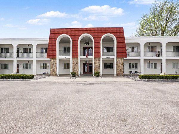 205 Kennely Road, Saginaw, MI 48609