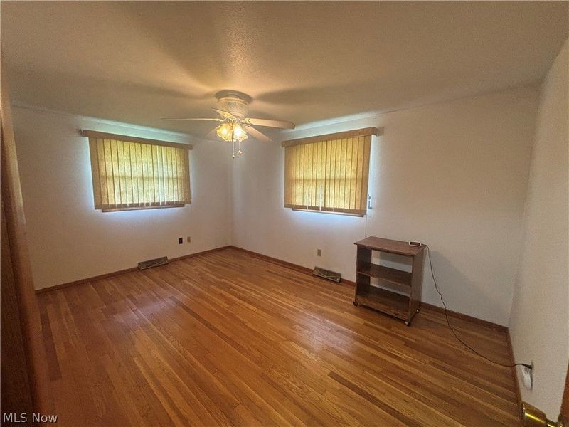 2501 W 40th Street, Lorain, OH 44053 Photo 11
