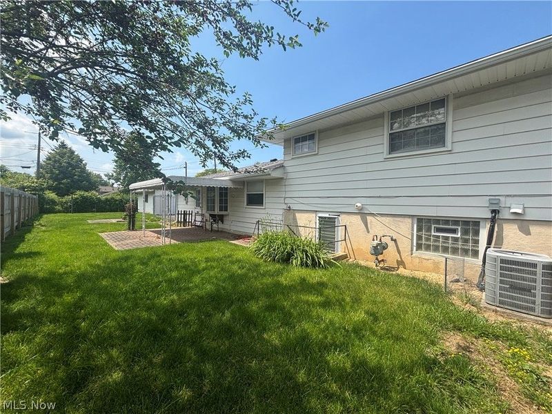 2501 W 40th Street, Lorain, OH 44053 Photo 5