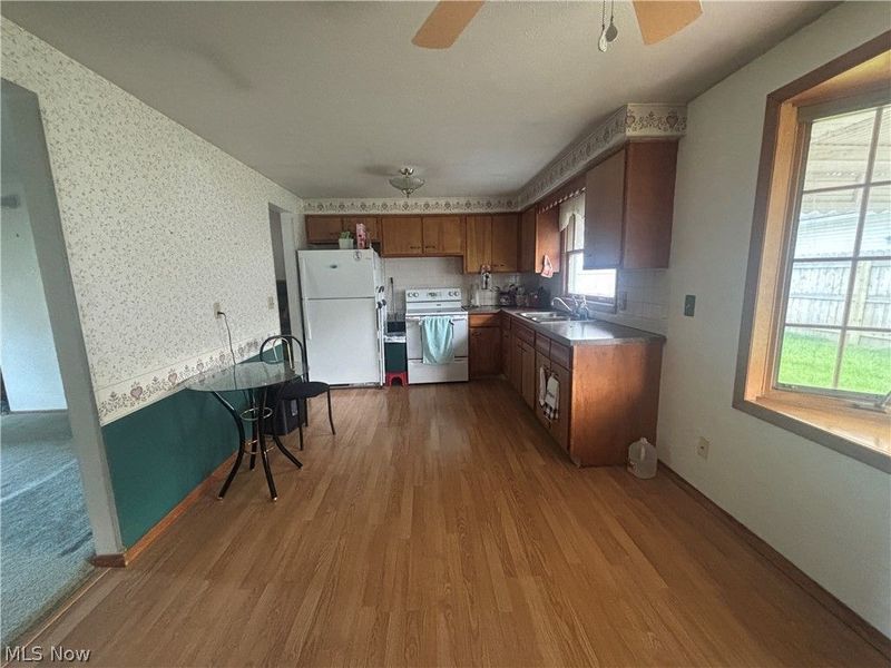 2501 W 40th Street, Lorain, OH 44053 Photo 9