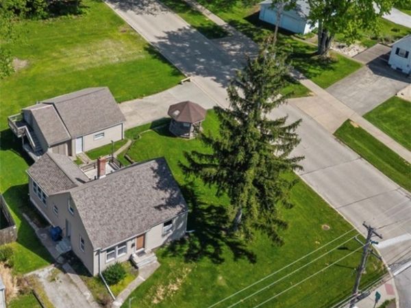 602 Cedarbrook Drive , Painesville, OH 44077