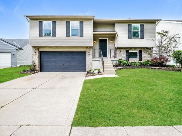 15 Glengary Drive, Delaware, OH 43015