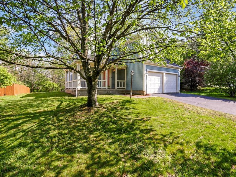 5392 Woodville Court, Columbus, OH 43230 Photo 2