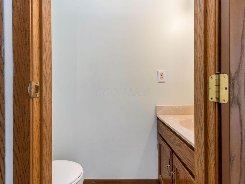 5392 Woodville Court, Columbus, OH 43230 Photo 23