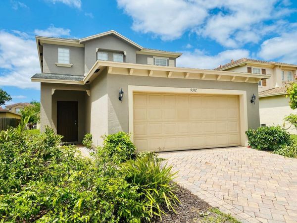 9312 Natures Way, Fort Pierce, FL 34945