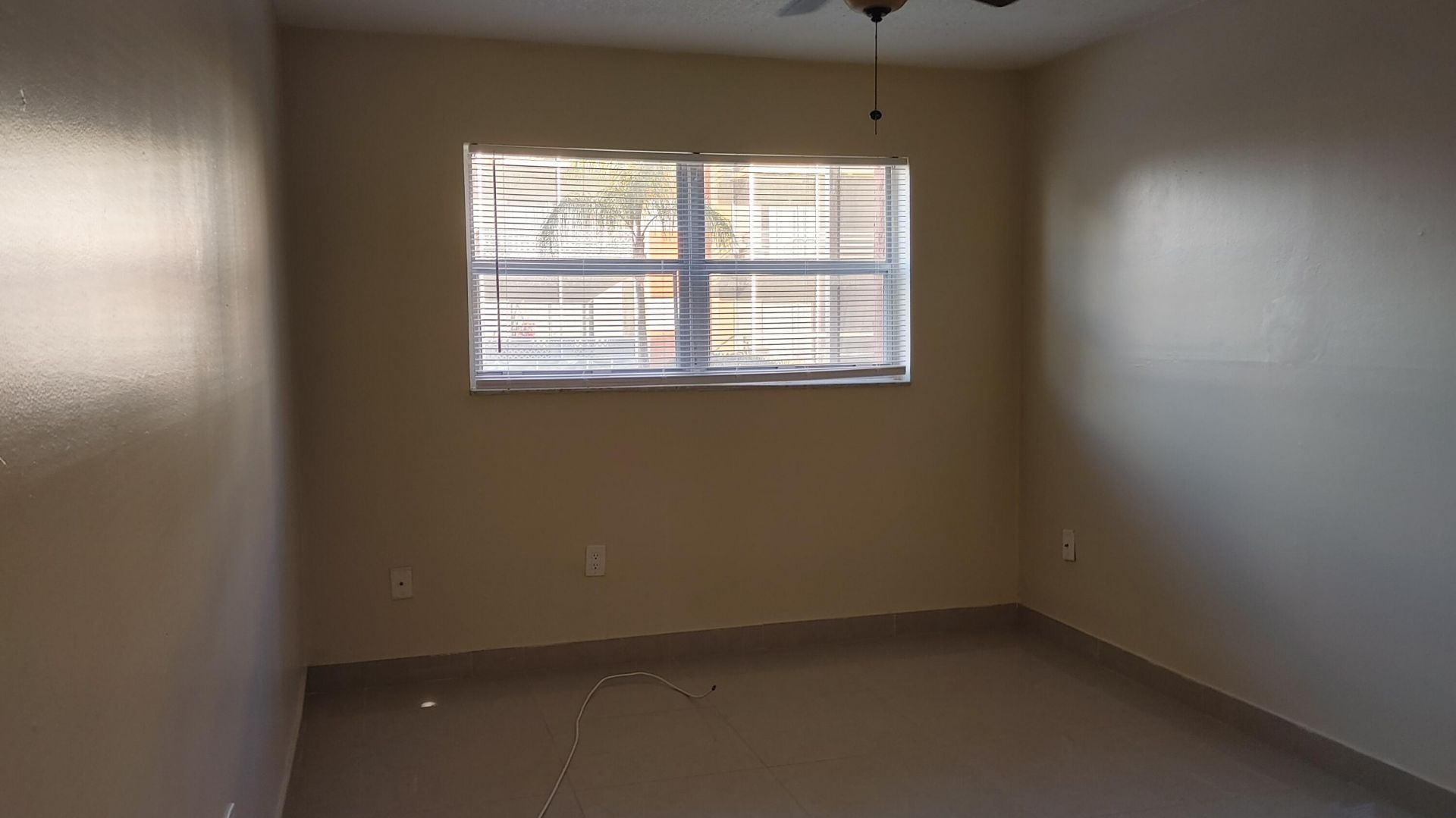 3700 NW 21st Street, Unit 305, Lauderdale Lakes, FL 33311 Photo
