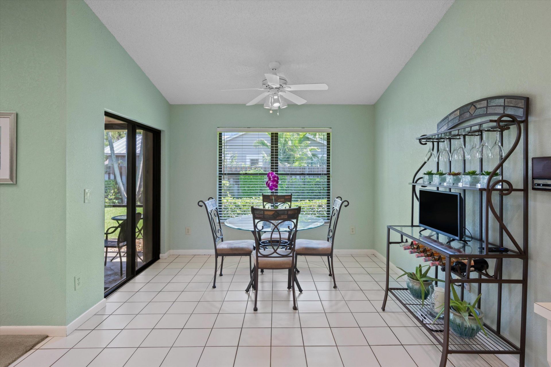 657 Juniper Place, Wellington, FL 33414 Photo