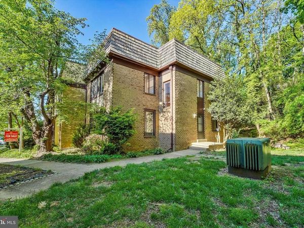 2974 BORGE STREET, OAKTON, VA 22124