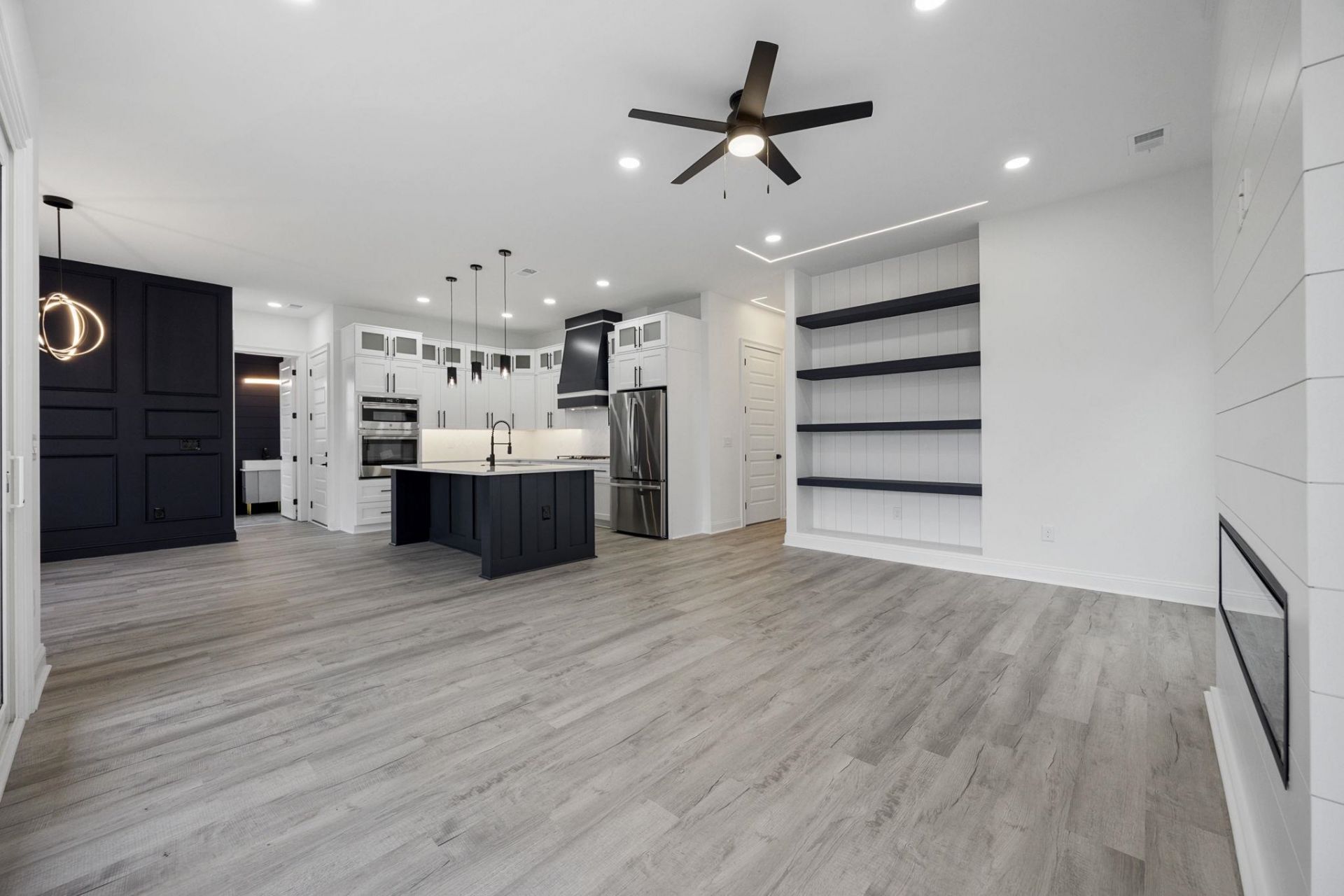 514 Harbour View Dr. Photo 12