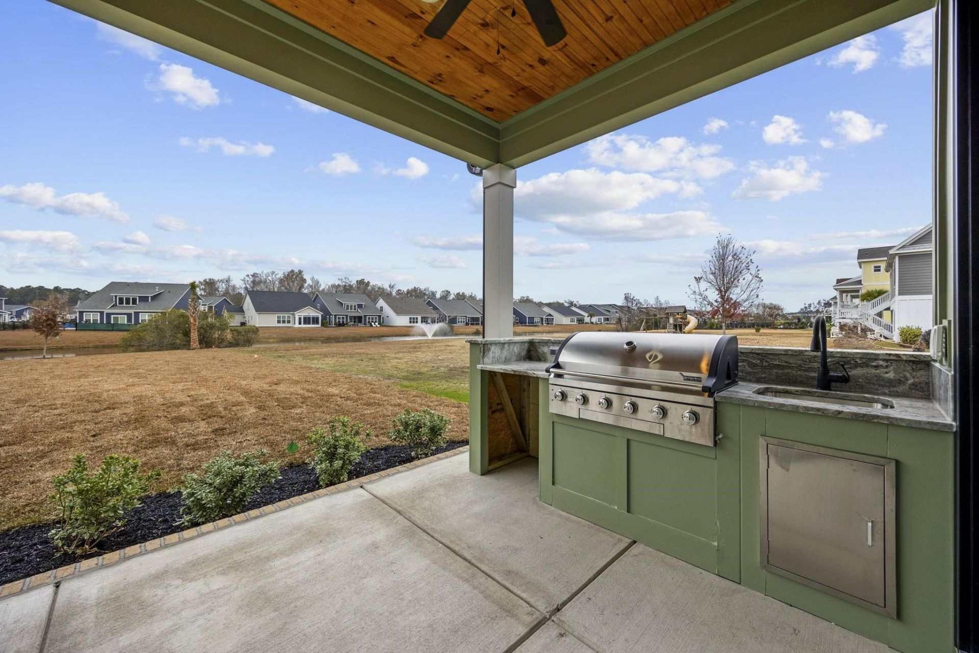 514 Harbour View Dr. Photo 41