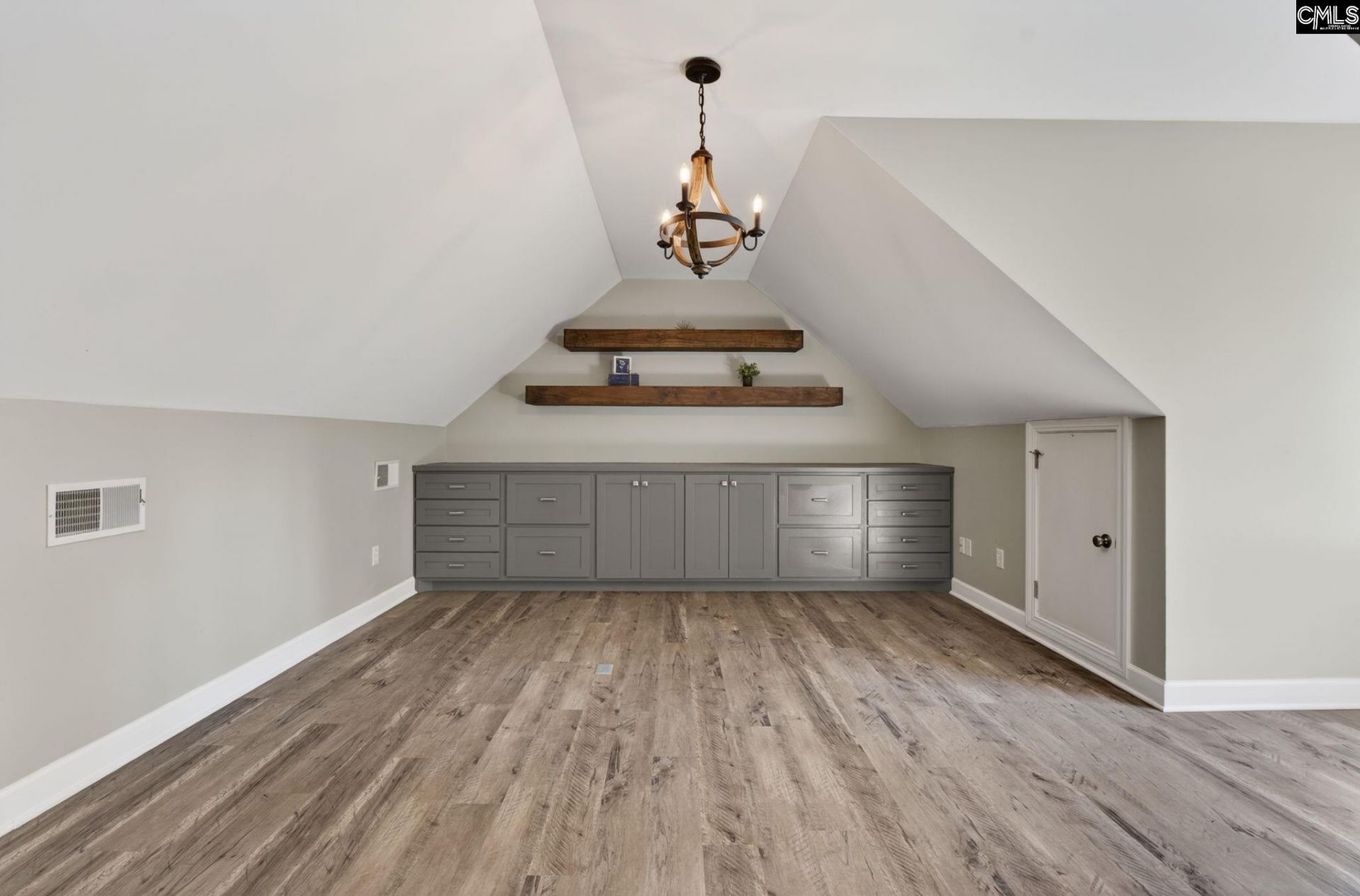 1120 Tarrytown Lane Photo 37