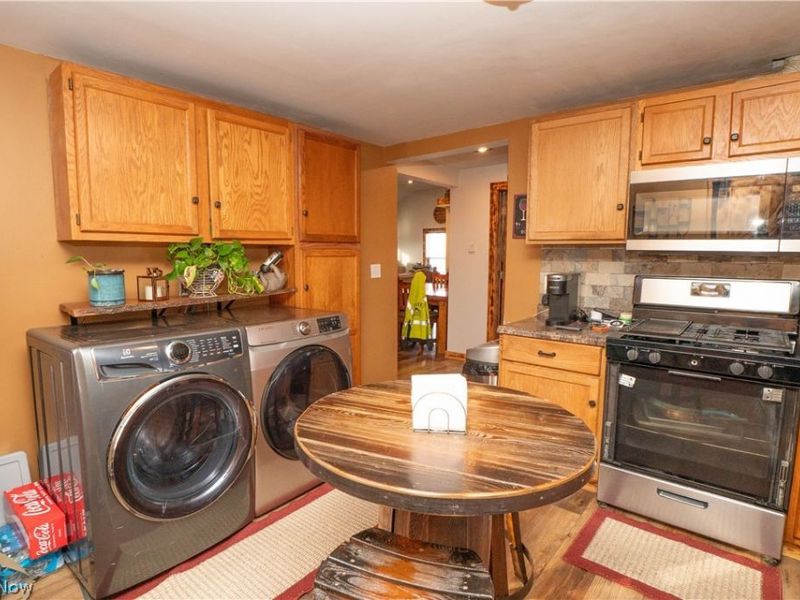 8242-8244 Navarre Road SW, Massillon, OH 44646 Photo 8