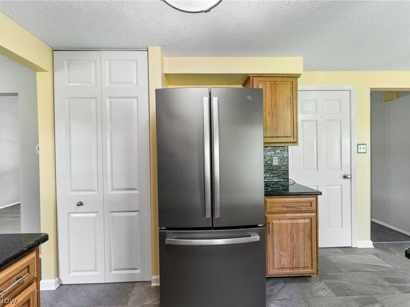 6163 Westington Drive, Canfield, OH 44406 Photo 12