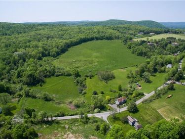 00 Anderson , Sherman, CT 06784