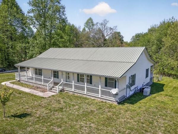 3209 Coal Bank Road, Sparta, TN 38583