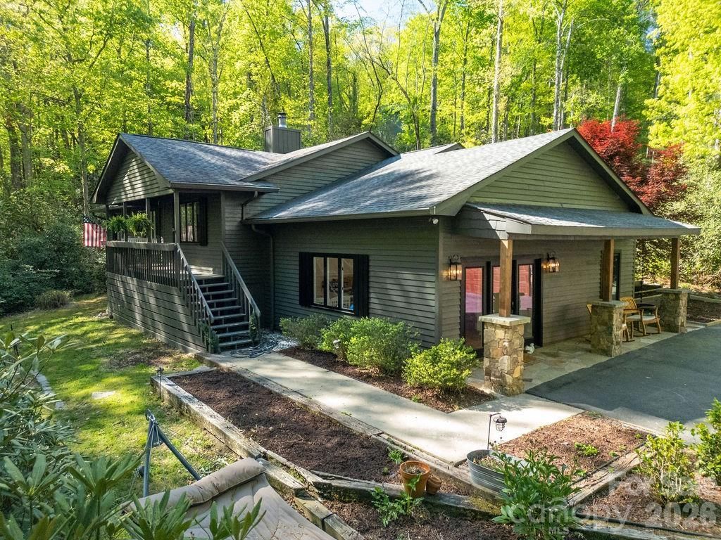492 Falls Creek Road, Pisgah Forest, NC 28768 Main Photo