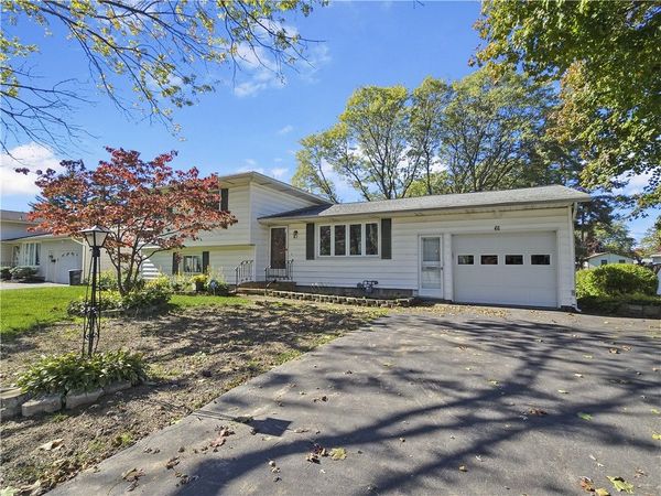 61 Debby Lane , Rochester, NY 14606