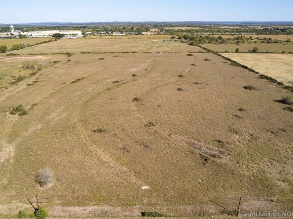 S 280 Road , Wagoner, OK 74467