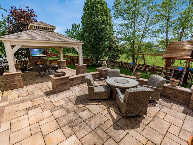 4453 Pleasant View Loop, Powell, OH 43065 Photo 2