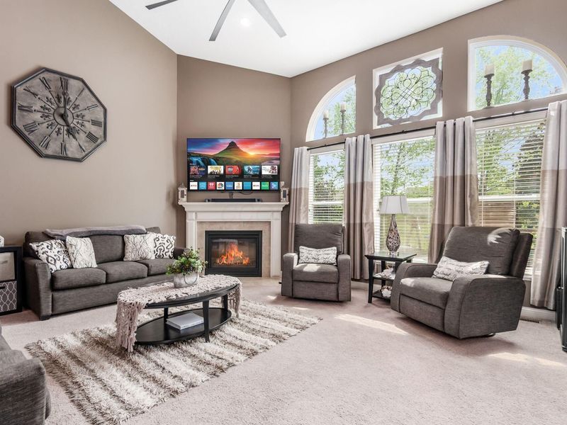 4453 Pleasant View Loop, Powell, OH 43065 Photo 3