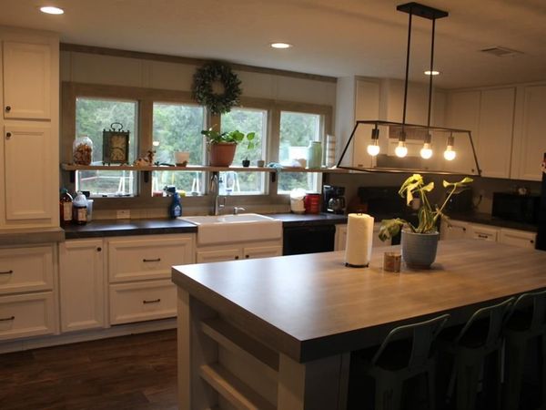 1099 LCR 450, Groesbeck, TX 76642