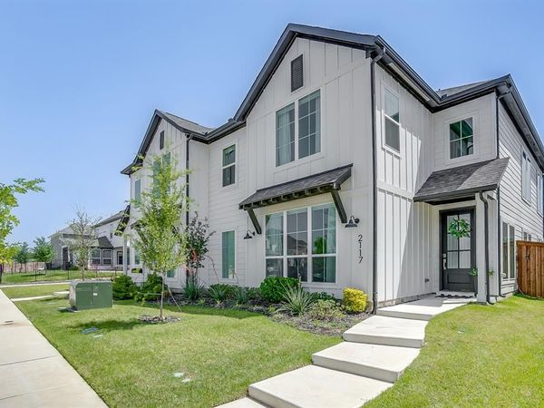 2117 Eastus Lane, Fort Worth, TX 76008