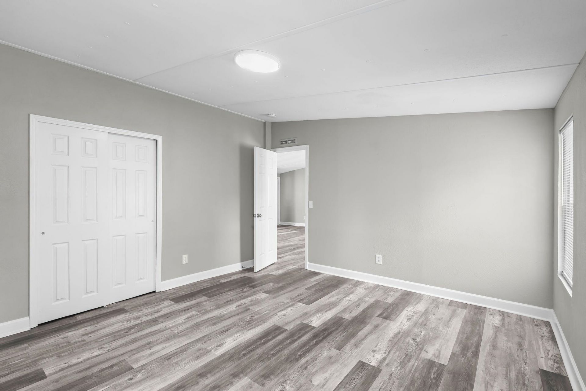474 Grapevine St. Photo 27