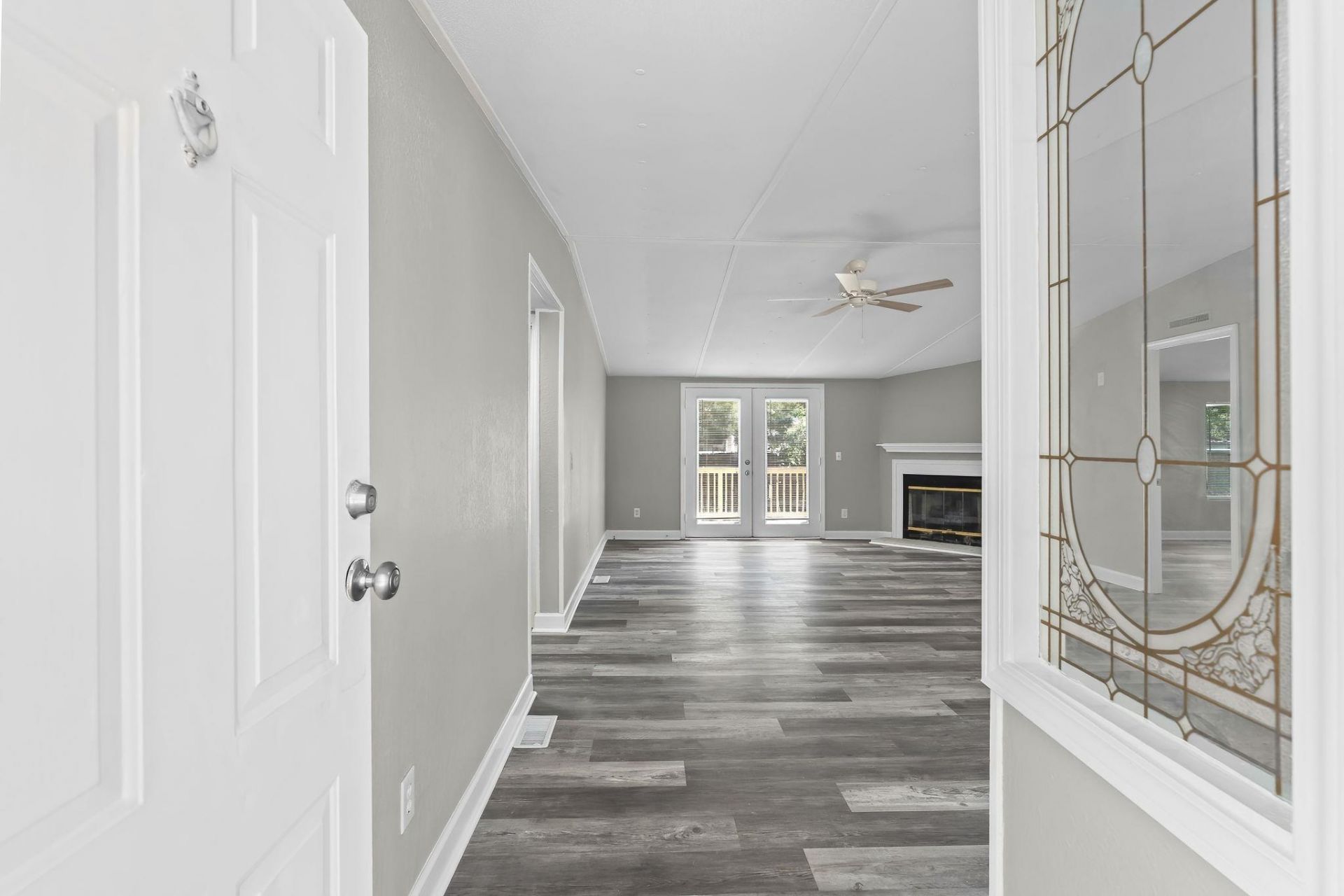 474 Grapevine St. Photo 7
