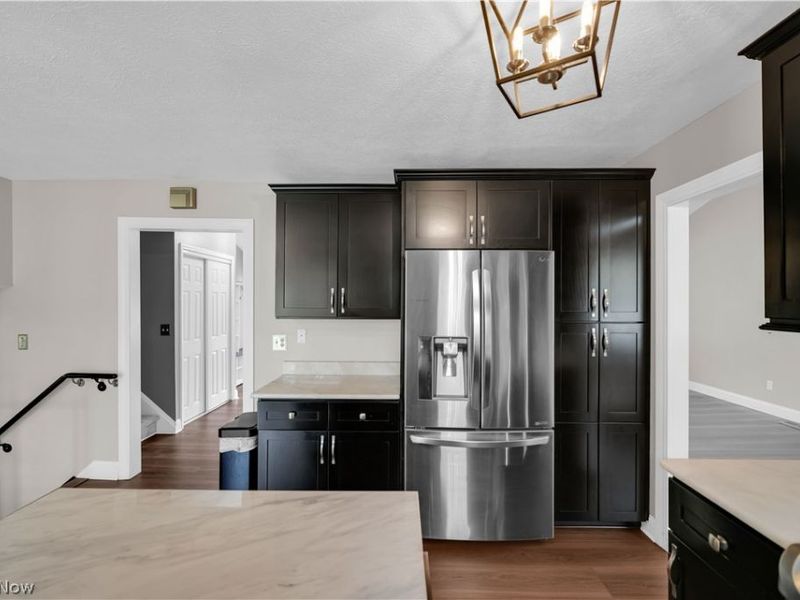 17024 Hunting Meadows Drive, Strongsville, OH 44136 Photo 12