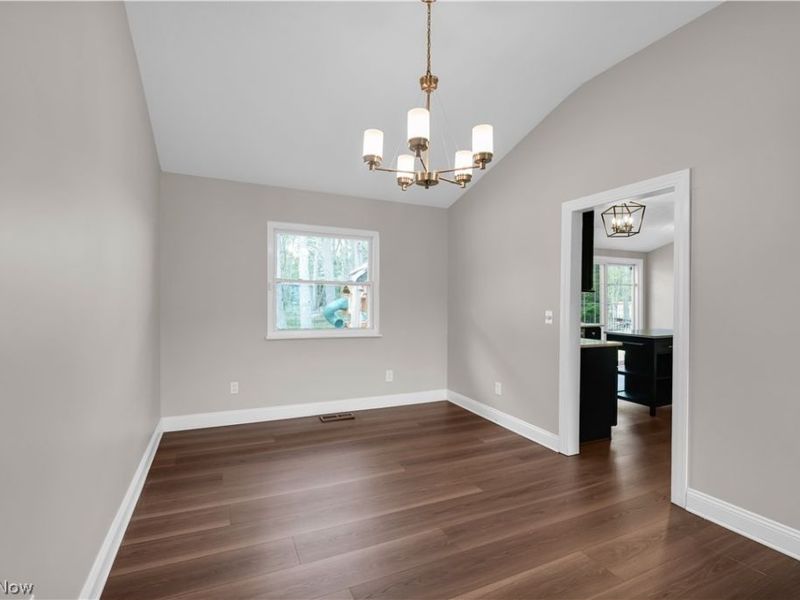 17024 Hunting Meadows Drive, Strongsville, OH 44136 Photo 3