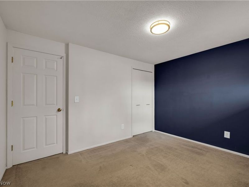 17024 Hunting Meadows Drive, Strongsville, OH 44136 Photo 31