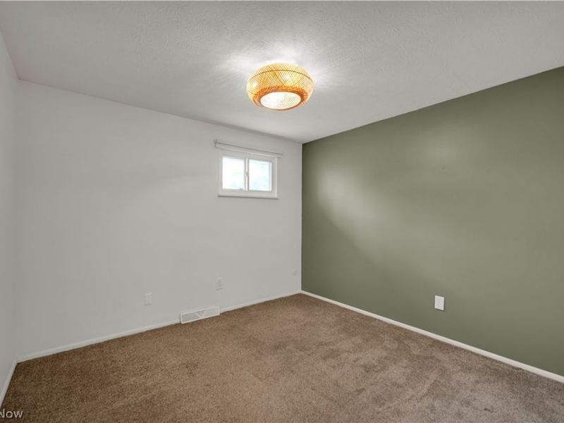 17024 Hunting Meadows Drive, Strongsville, OH 44136 Photo 33