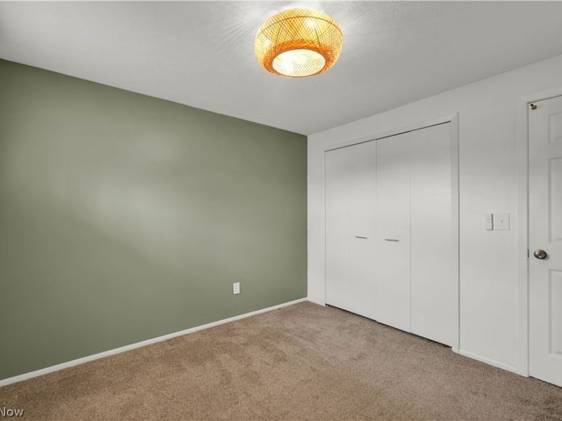 17024 Hunting Meadows Drive, Strongsville, OH 44136 Photo 34