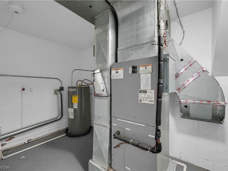 17024 Hunting Meadows Drive, Strongsville, OH 44136 Photo 36