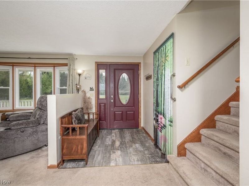 4715 Rock Spring Road, Ravenna, OH 44266 Photo 3