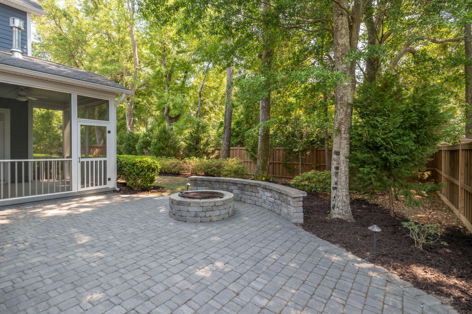958 Foliage Lane Photo 36