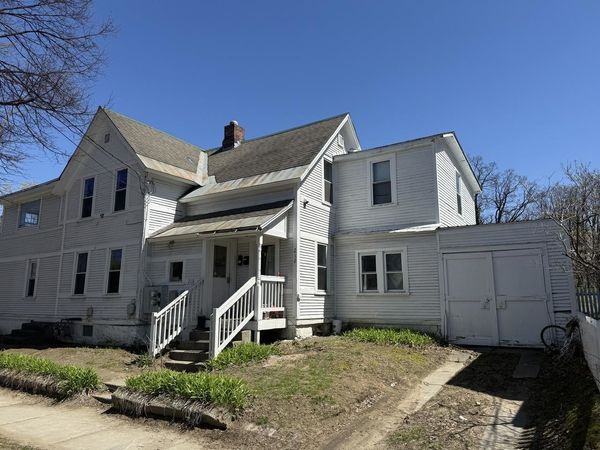 210-212 North Willard Street, Burlington, VT 05401