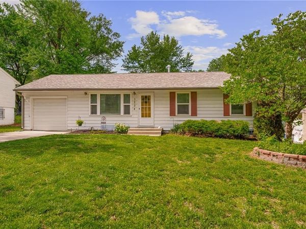7234 Ridge Avenue, Kansas City, KS 66111