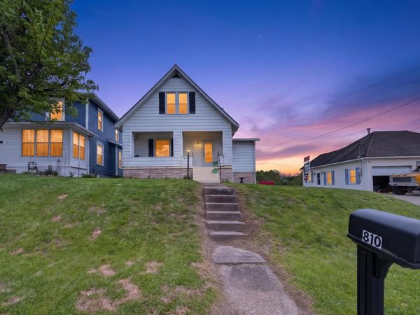 810 Highland Avenue, Cambridge, OH 43725