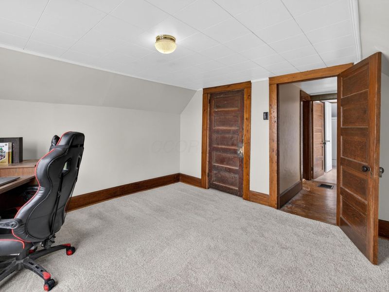 810 Highland Avenue, Cambridge, OH 43725 Photo 30