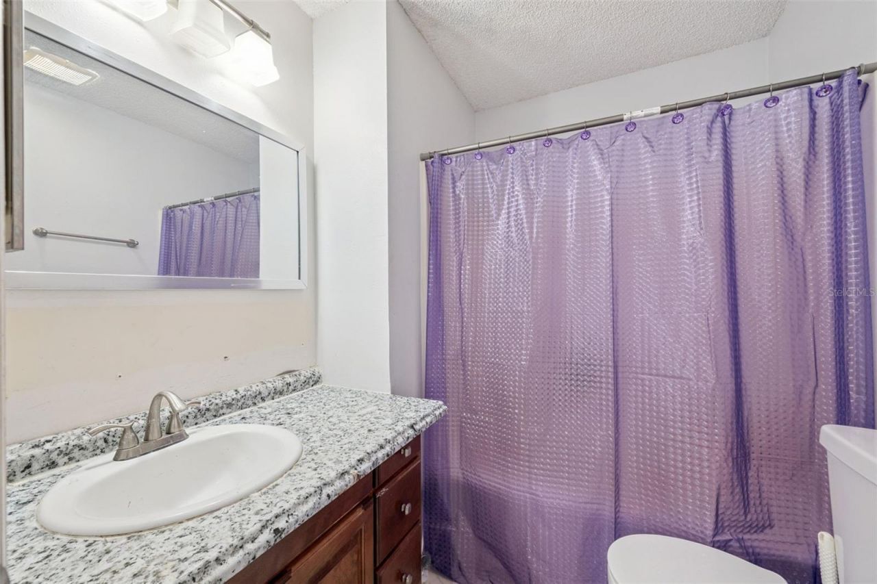 6924 Woodlake, Unit 104, Orlando, FL 32810 Photo