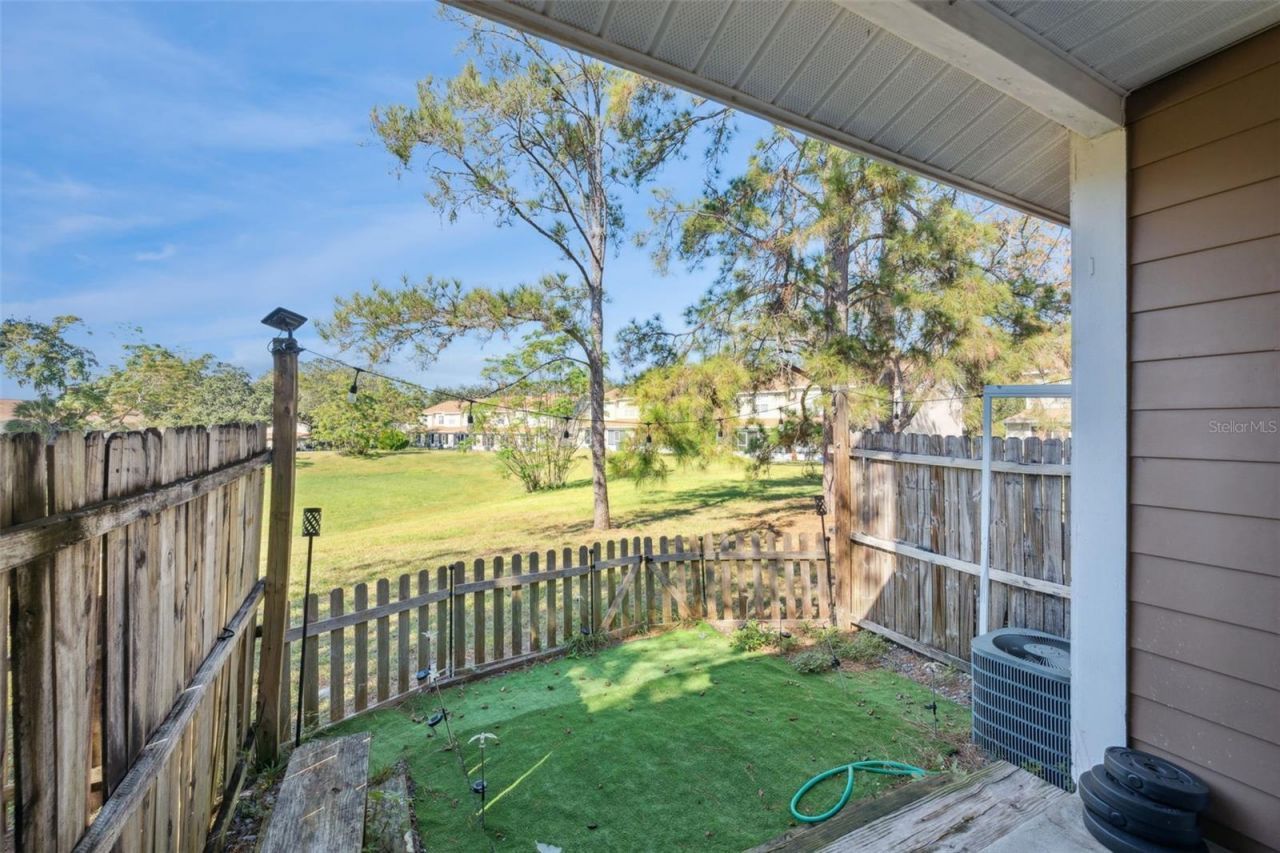 6924 Woodlake, Unit 104, Orlando, FL 32810 Photo