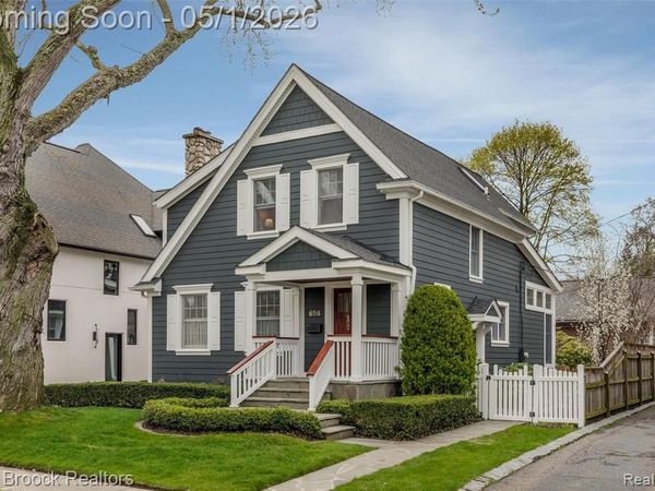 656 S CHESTER Street S, Birmingham, MI 48009